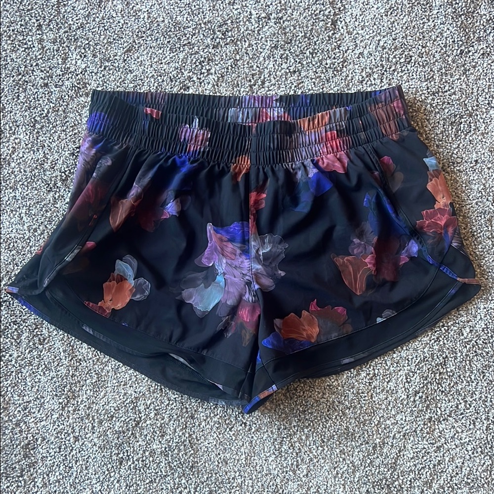 Athleta Mesh Racer Run 4”
